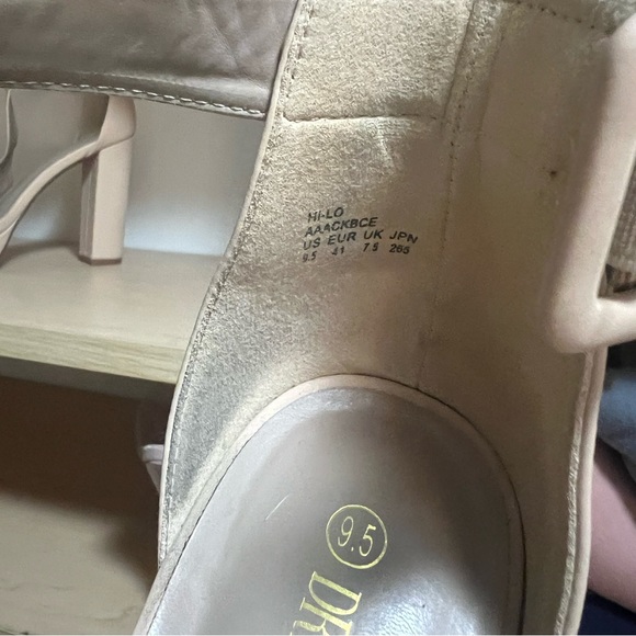 LIKE NEW / Dream Paris High Low Strappy Heel - Picture 4 of 6